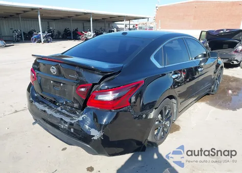 2018 Nissan Altima 2.5 Sr z USA, uszkodzony, nr VIN 1N4AL3AP0JC236260